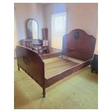 Luce Furniture Co. Antique Bedroom Suite