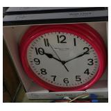 battery powered wall clock - new in box