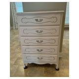 Vintage French Provincial Chest of Drawers