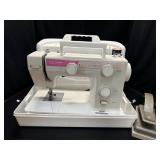 New Home Model L 373  Sewing Machine Works!Has