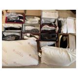 Womenï¿½s 8 to 9.5 Shoes Some New & Pillows