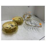 4pc lot. Incl 1940ï¿½s dresser set.