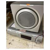 Panasonic 5 Disc Changer w/Speaker