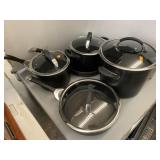 5cnt Pots and Pans