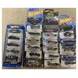 17 Batman Hot Wheels & Gotham City pack