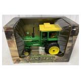 Ertl John Deere 200th Birthday 4020 Tractor/Cab