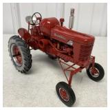 Gilson Riecke IH Farmall Super M-TA LP Hi Crop