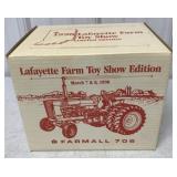 Ertl IH Farmall 706 Tractor