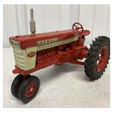 Farmall 560 Toy Tractor