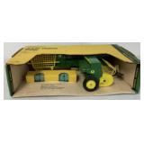 Ertl John Deere Baler in box