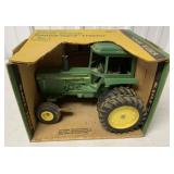 Ertl John Deere Sound-Gard Tractor