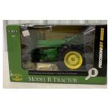 Ertl Precision Key John Deere Model R Tractor