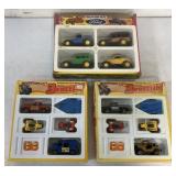 lot of 3 Tootsietoy 3Wheelin & Ford Sets