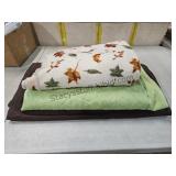 King Duvet BRN, Green Bedspread & Throw