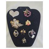 8 Fashion Brooches with Velvet Display