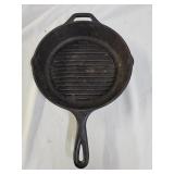 Lodge Cast Iron Griddle Skillet