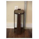 16" SIDE TABLE