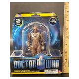 CORRODED CYBERMAN WITH FACE DAMAGE Doctor Who