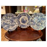 Selection of 3 Spode blue/white plates…..2 matching are Williamsburg Provincial Garden, middle is Blue Room Collection “May”