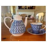 Beautiful Imperial Porcelain tea set