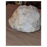 Large quartz stone 5" X 7" X 6.5"