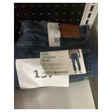 Lucky Brand athletic slim 40x32