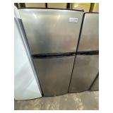 Frigidaire refrigerator 7.5 cu ft