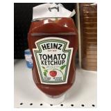 Heniz ketchup 2-44oz 1-32 oz