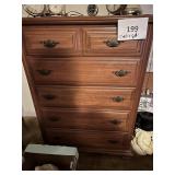 5 Drawer dresser Sumpter-maple double bed