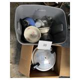 Pressure cooker- misc glassware lot