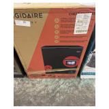 Frigidaire chest freezer 5.0cu ft