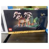 Lego tranquil Garden 1363pcs