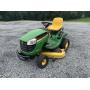 John Deere D150 Lawn Tractor