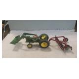 (1) Metal Toy Tractor w/ Hay Rake