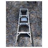 4 Foot Aluminum Step Ladder