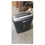 Omni Tech Paper Shredder