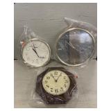 Assorted Wall Clocks