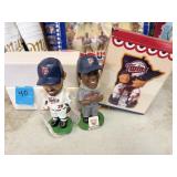 Twins, Minnesota bobble heads, twins with 2 in box