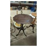 Mahogany Tilt Top Table