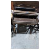 Spinet Desk