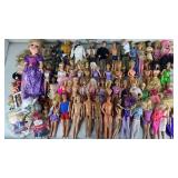 Vtg-Mod Dolls & Action Figures w/ Barbie