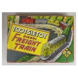 Vtg Tootsietoy Diesel Freight Train Set #5610