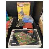 Tyco Model Train Track, Airport Action Building