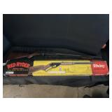 Daisy Red Ryder BB Gun W/Original Box.