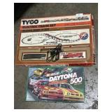 Tyco HO Spirit 76 Train & Daytona 500 Game.