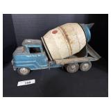 1950ï¿½s Structo Ready-Mix Concrete Toy Truck.