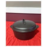 Griswold number eight cast iron Dutch oven