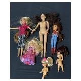 Vtg msc Barbie-like dolls