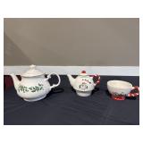 Christmas teapot and mug