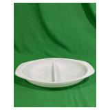 Pyrex large oval divided dish